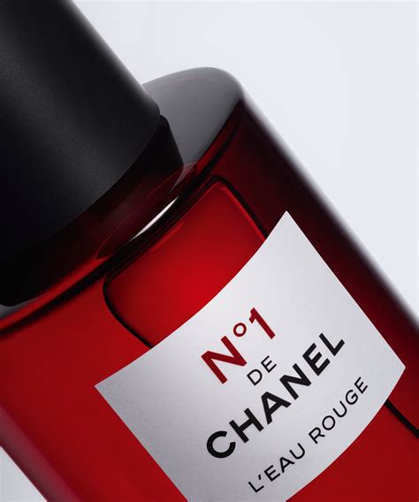 n 1 de chanel l'eau rouge|Chanel l'eau rouge mists.